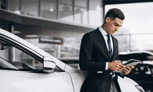 How to Check Car Insurance Status Online in UAE?
